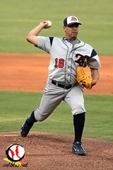 陳鴻文的 AA 初登版、首打席、第一勝