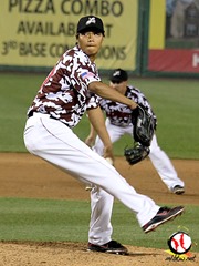倪福德絕好調 7局9K拿首勝